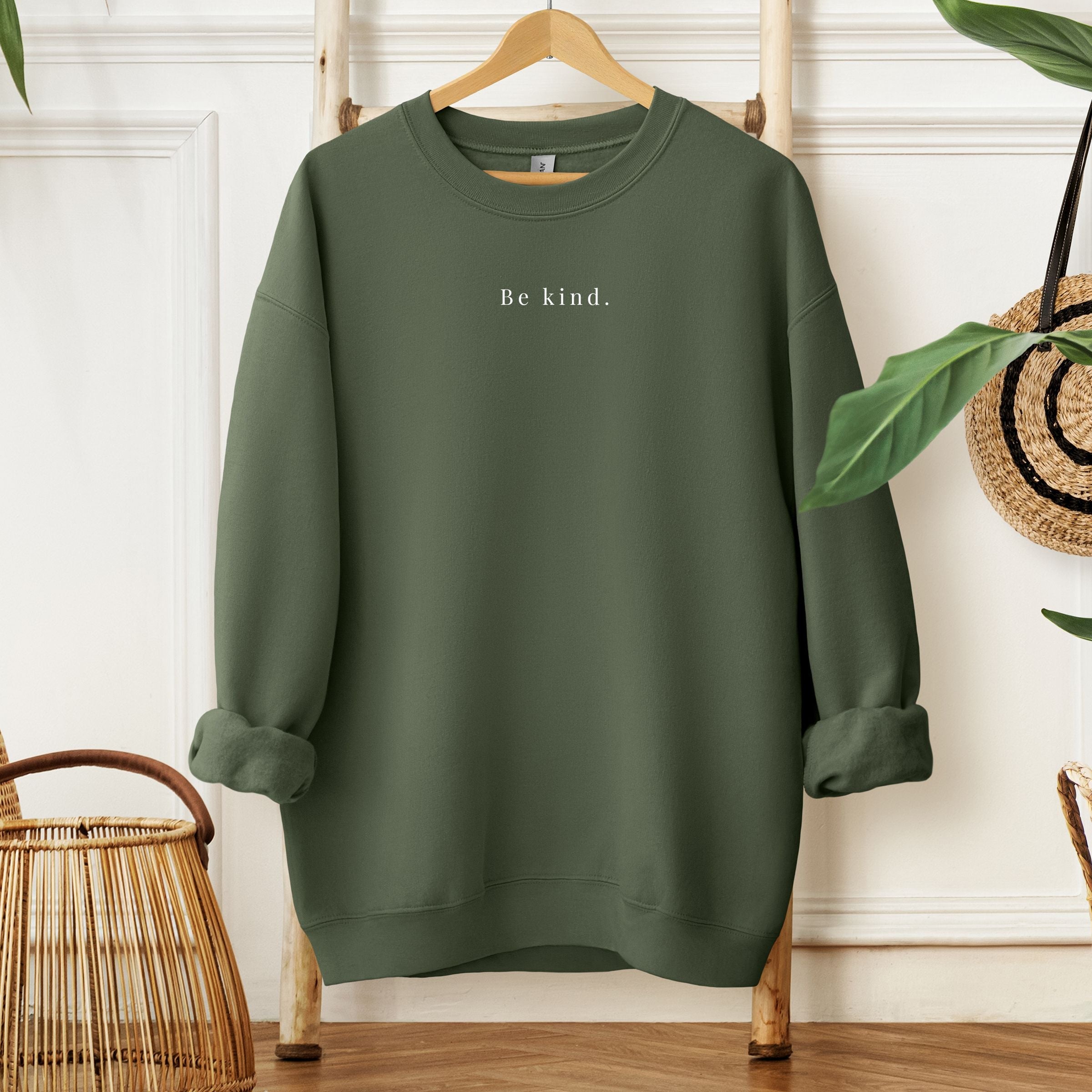Sweater „Be kind."