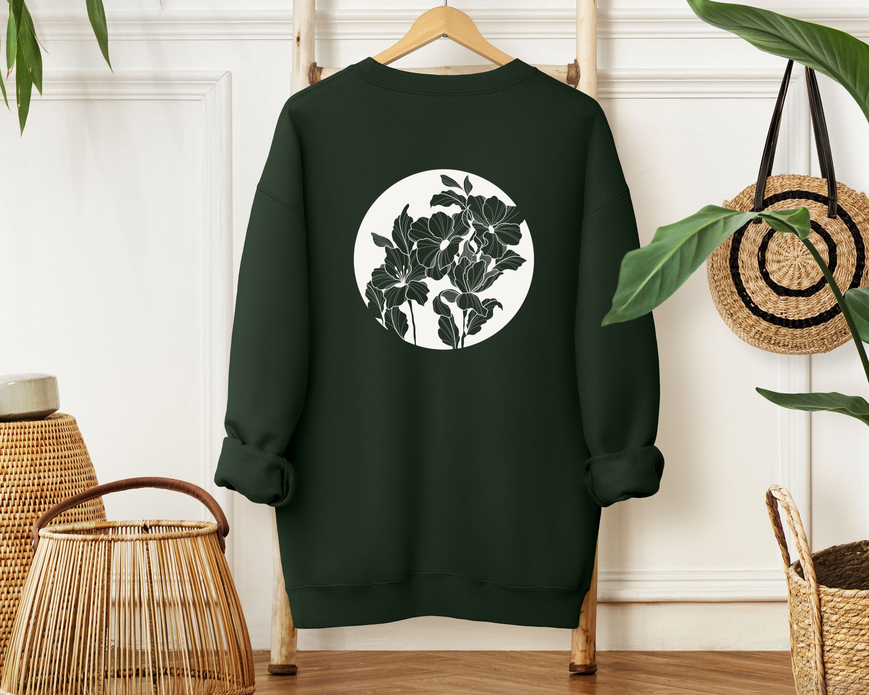 Sweater "Moonlit Florals"