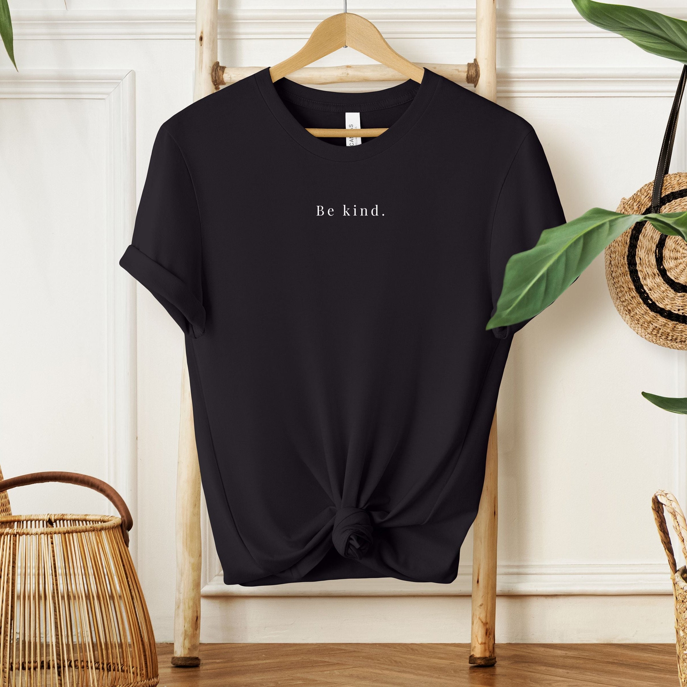 T-Shirt "Be kind."
