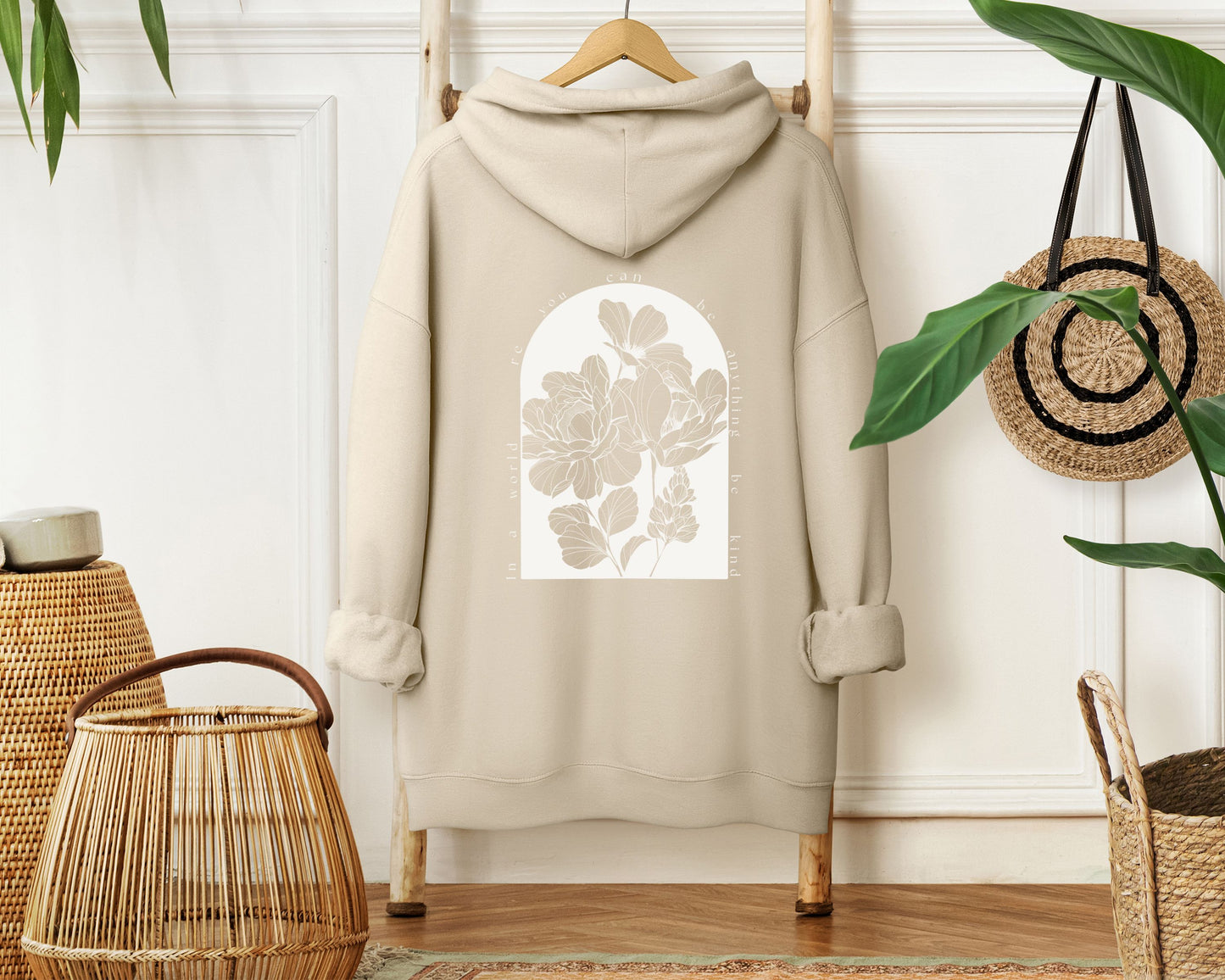 Hoodie "Be Kind"