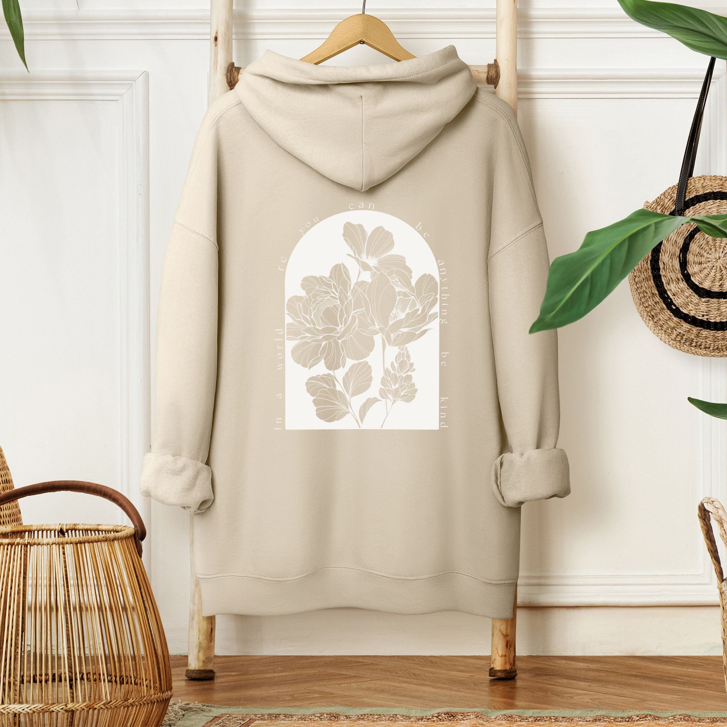 Hoodie "Be Kind"