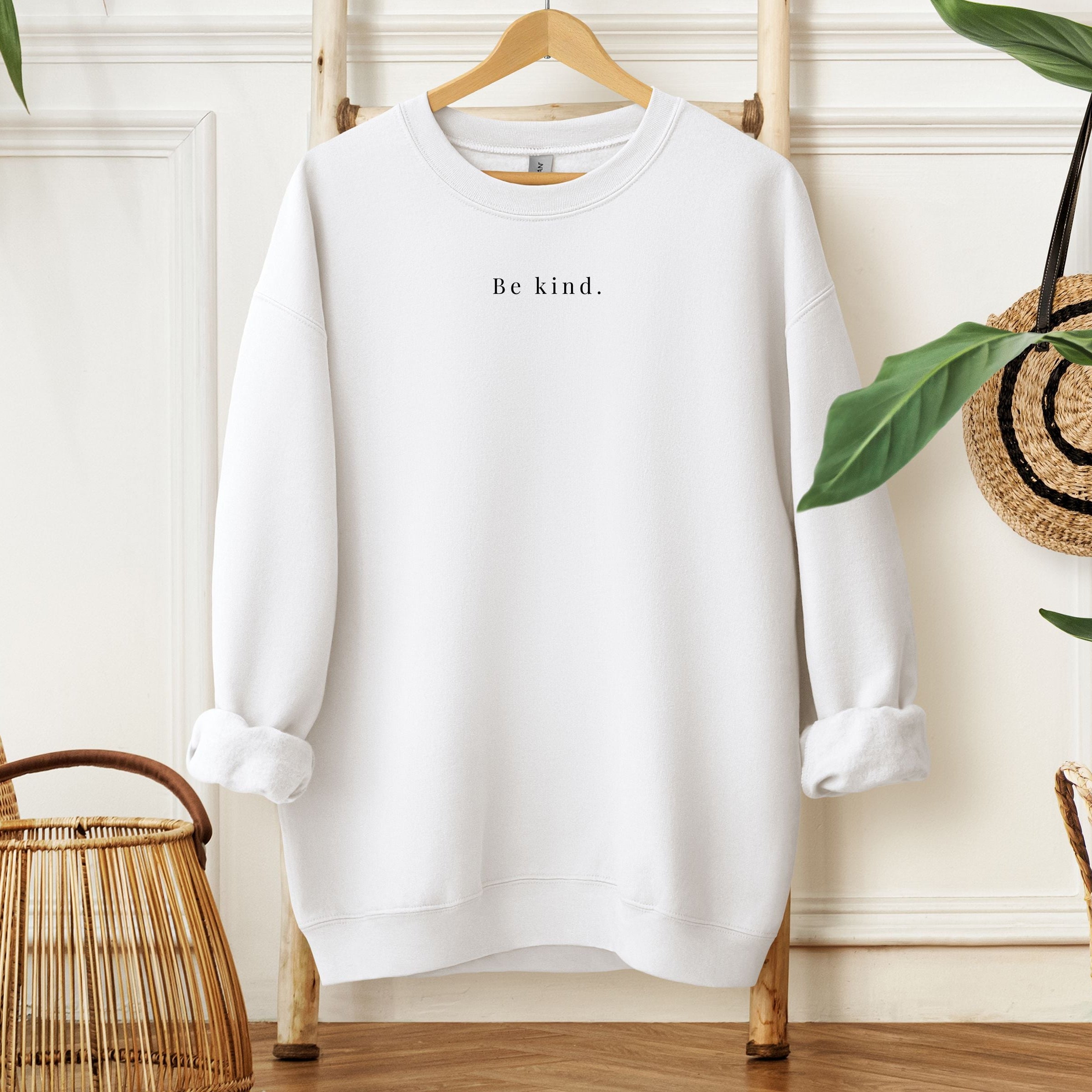 Sweater „Be kind."